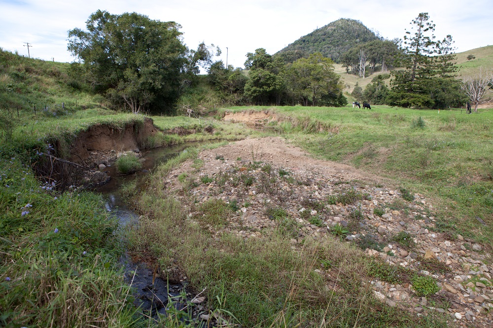 Creek Bank Erosion Upper Pinbarren Creek Bank Erosion Upper Pinbarren